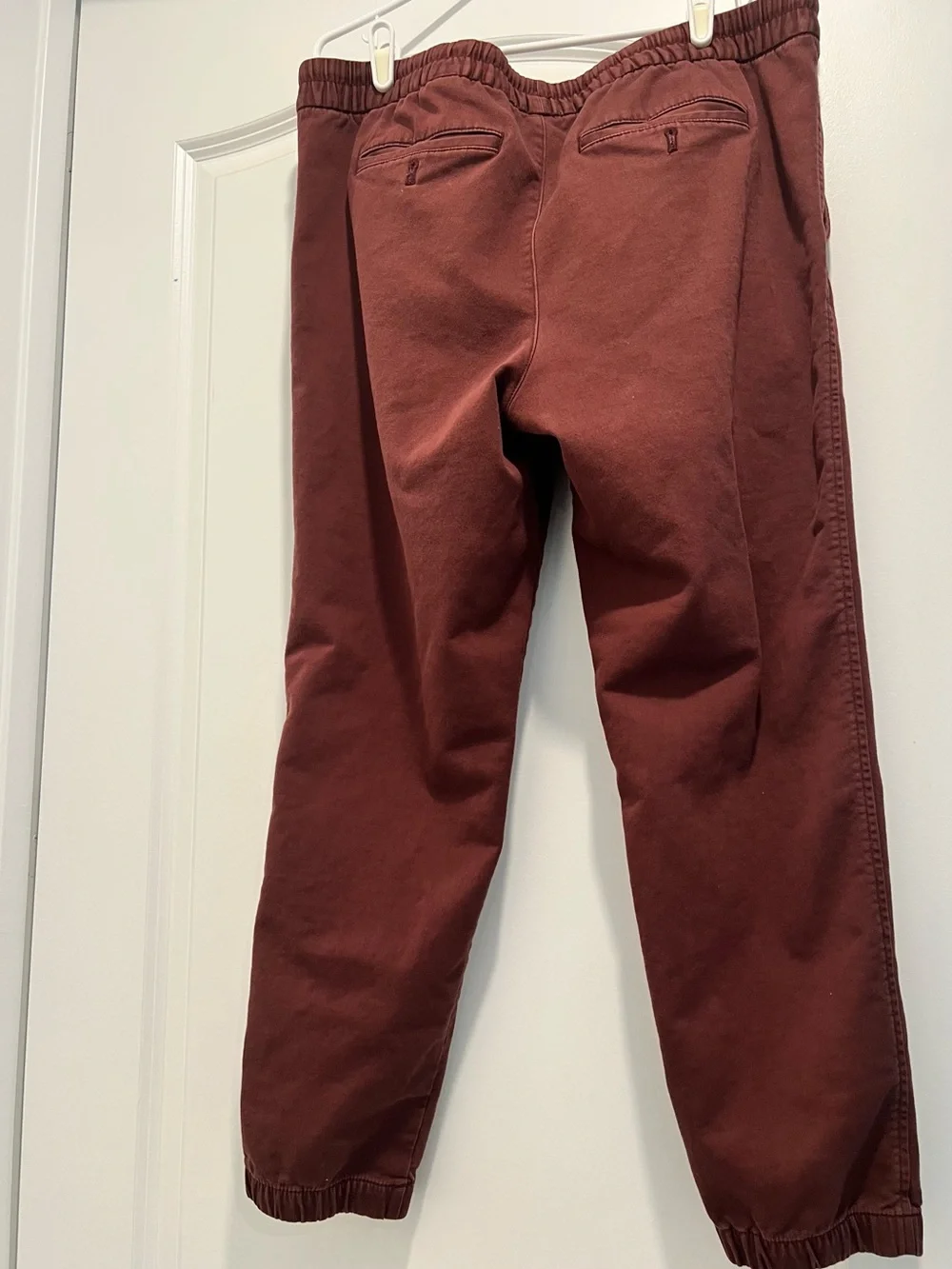 Banana Republic Travel Jogger Burgundy Maroon Elastic Waist Large Men's